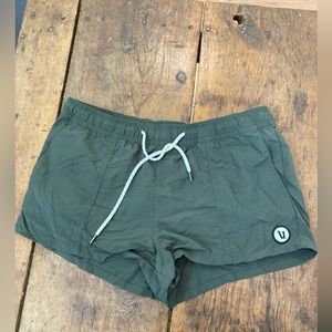 Vuori,quick dry, pull on shorts. Size Small.